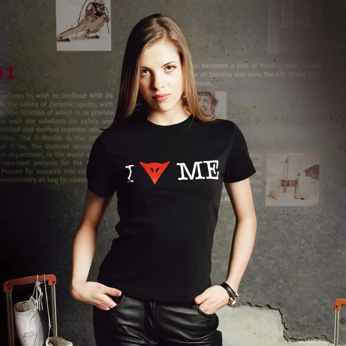 Каролина Костнер представляют публике ценности бренда DAINESE