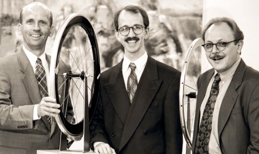 Основатеди компании DT SWISS Франк Бёкманн (Frank Böckmann), Маурицио Д'Альберто (Maurizio D'Alberto) и Марко Цингг (Marco Zingg).