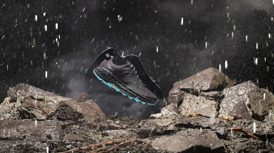 Модель Speedgoat 4 с водонепроницаемой мембраной GORE-TEX