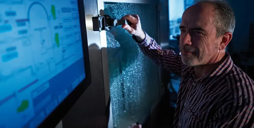 Инженеры компании TRELOCK за работой.